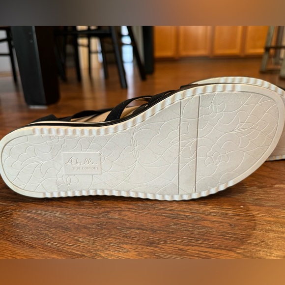 Abella Gladiator Zona Sandals True Comfort 6.5 NWT - Picture 5 of 12
